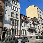 6 Personnes Proche Centre Ville&parking Appartement *
