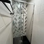 6 Personnes Proche Centre & Parking Apartamento