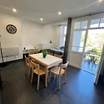 6 Personnes Proche Centre & Parking Apartment *